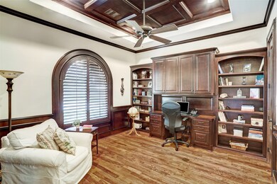 1417 Monarch Oaks St, Houston, TX 77055 - photo 6