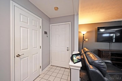 171 Highridge Ct unit 171, Fairfield, OH 45014 - photo 5