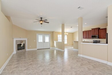 5609 N Brook Dr, Crestview, FL 32539 - photo 6