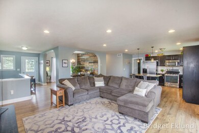 1803 68th St SW, Byron Center, MI 49315 - photo 3