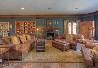 2040 N Alvarado Rd Phoenix AZ-large-006-