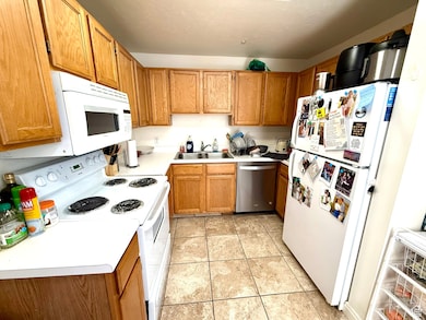 836 N University Ave unit 111, Provo, UT 84604 - photo 5