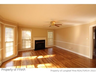 2905 Swiftcreek Dr, Fayetteville, NC 28303 - photo 4