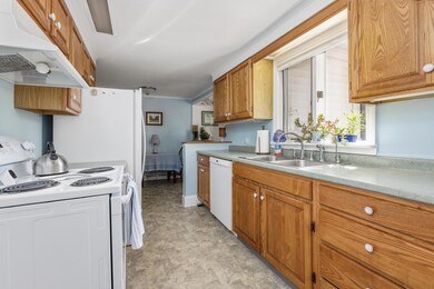 23 Cleveland St, Saco, ME 04072 - photo 7