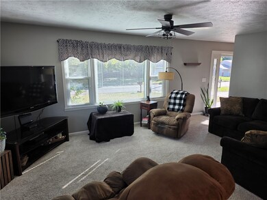 105 S Bone Dr, Normal, IL 61761 - photo 7