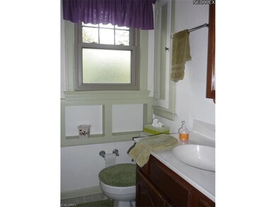 234 Como St, Struthers, OH 44471 - photo 4