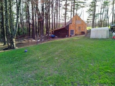 914 Barre Rd, New Braintree, MA 01531 - photo 4