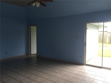 2729 Laurie Ln, Marrero, LA 70072 - photo 5