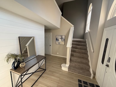 1655 Whispering Oaks Ct, West Chicago, IL 60185 - photo 2