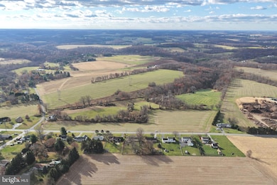 3050 Strasburg Rd, Coatesville, PA 19320 - photo 4