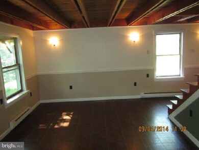 4564 E Mill Hill Rd, East Greenville, PA 18041 - photo 2
