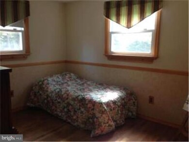 1239 Benn Ln, Warminster, PA 18974 - photo 7