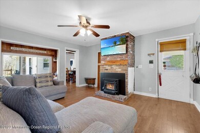Living Rm