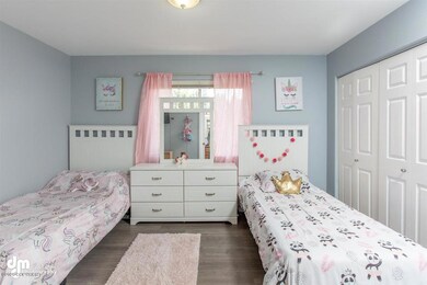 23-Upstairs Bedroom MS_7491