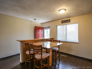 6722 S Lewis Ave unit 901, Tulsa, OK 74136 - photo 6