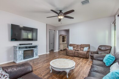 4) GREAT ROOM