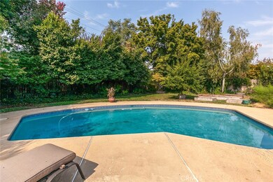 1405 Manchester Rd, Chico, CA 95926 - photo 2