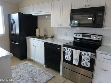 White shaker style cabinets