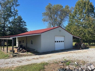 3000 Bear Creek Rd, Mansfield, TN 38236 - photo 6