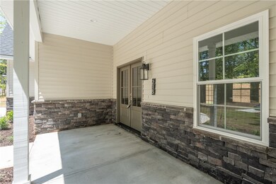 218 W Halfway Branch Rd, Walhalla, SC 29691 - photo 6
