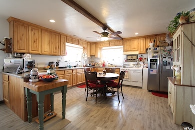 4587 S East Partoun Rd, Partoun, UT 84083 - photo 7