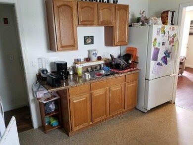 64-66 James St, Springfield, MA 01105 - photo 6