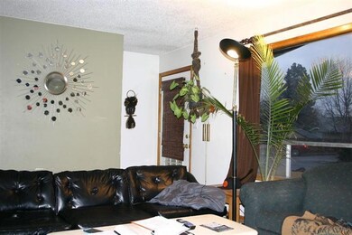 2641 NE Genet Ct, Bend, OR 97701 - photo 2