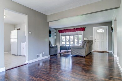 3221 Franklin St, Highland, IN 46322 - photo 6