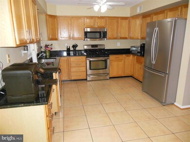 13000 Prairie View Place, Germantown, MD 20874 - photo 2