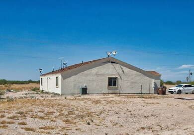 4130 N Cortez St, Eloy, AZ 85131 - photo 4