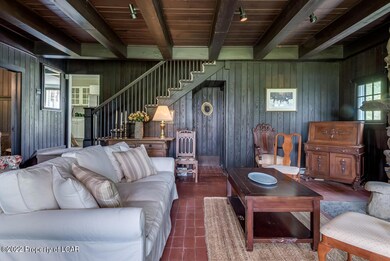 396 Hayfield Rd, Shavertown, PA 18708 - photo 4