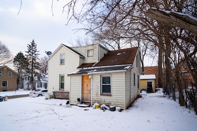 817 S State Ave, Freeport, IL 61032 - photo 7