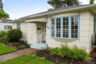 705 11th Ave SW, Albany, OR 97321 - photo 3