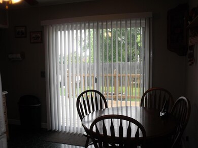 6378 Putnam Dr, Circleville, OH 43113 - photo 7