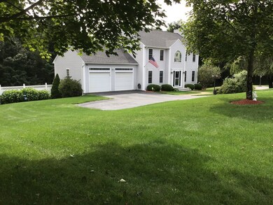 8 Esther Cir, Oxford, MA 01540 - photo 2