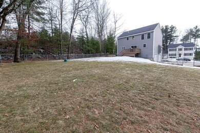 12 Pitarys Dr, Nashua, NH 03062 - photo 5