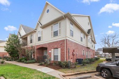 This townhome boasts a great location just steps a