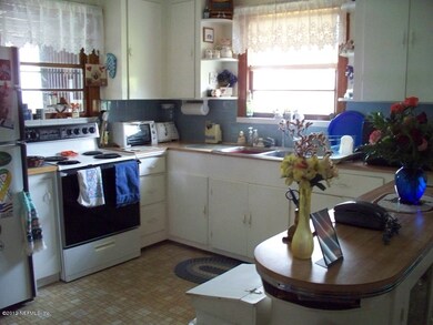 1856 Foster Dr, Jacksonville, FL 32216 - photo 6