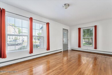 201 Alexander Ave, Schenectady, NY 12302 - photo 4