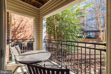 12953 Centre Park Cir unit 119, Herndon, VA 20171 - photo 6