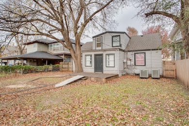 1017 W Cherokee Ave, Enid, OK 73703 - photo 6