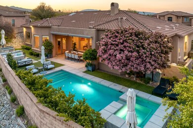 Sparkling Pool & Spa