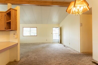 301 Freeman Rd unit 89, Central Point, OR 97502 - photo 7