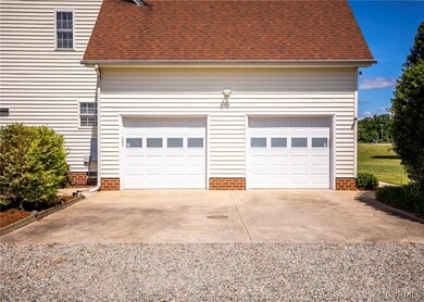 Attached 2 car garage