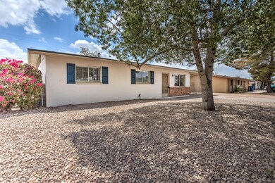 2433 W Gregory St-3