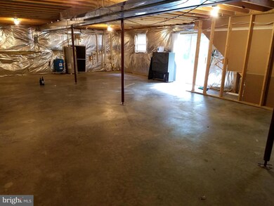 37132 Mowry Ln, Mechanicsville, MD 20659 - photo 4