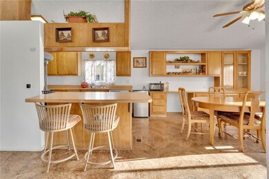 1401 W 9th St unit 75, Pomona, CA 91766 - photo 6