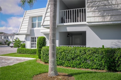 2741 Ocean Dr unit 31D, Vero Beach, FL 32963 - photo 6