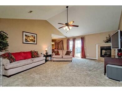 Living Room. Huge living room with vaulted ceiling