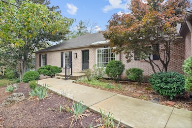 6 E Burnam Rd, Columbia, MO 65203 - photo 3